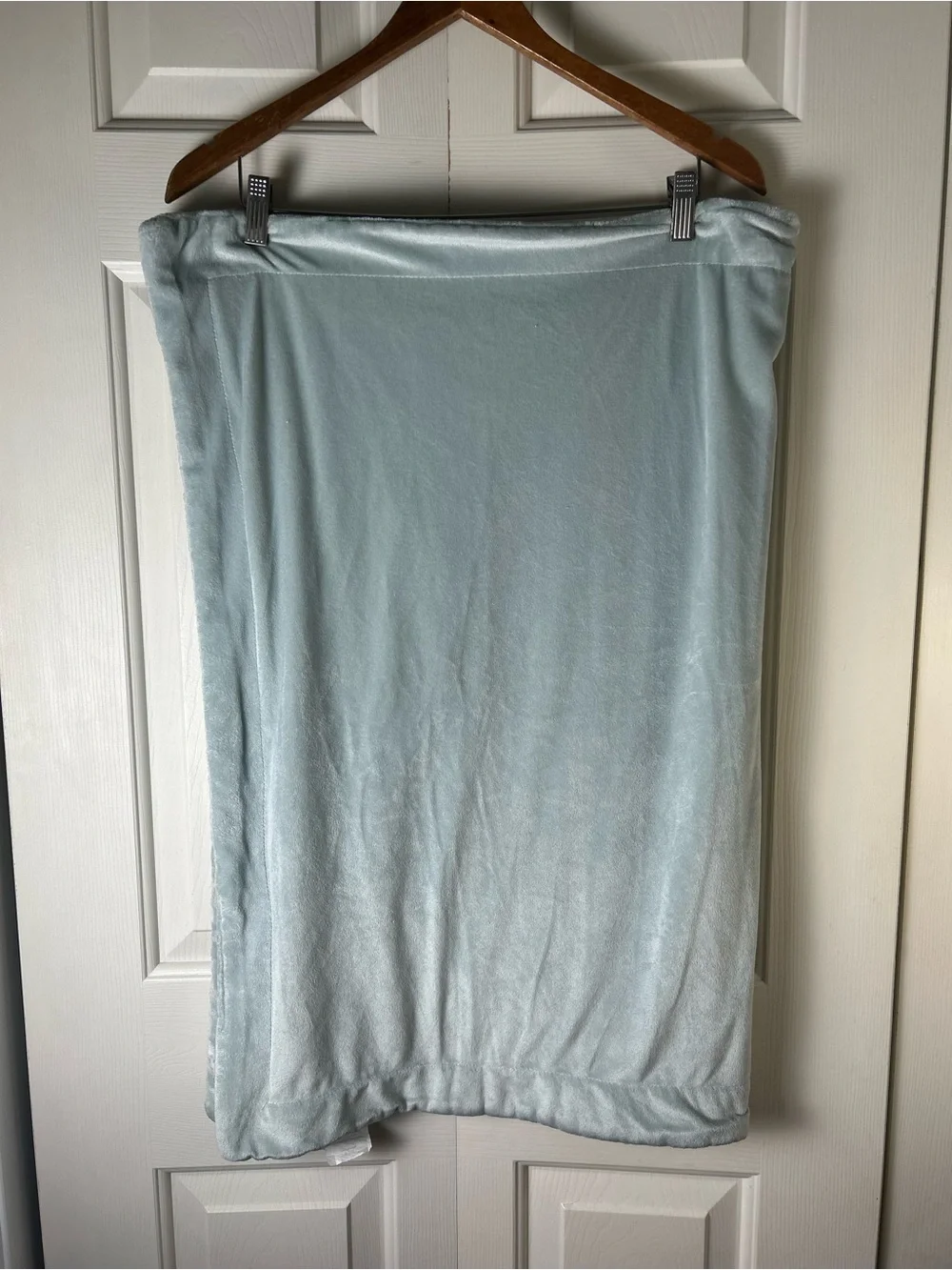 Cupcakes and Cashmere Green Giraffe Baby Blanket Gray Off White Leaves